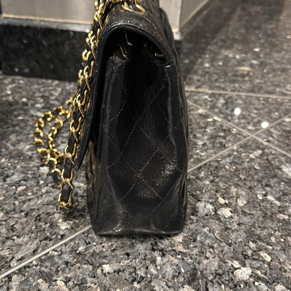 Chanel Jumbo Patent Classic Bag - Picture 5 of 10